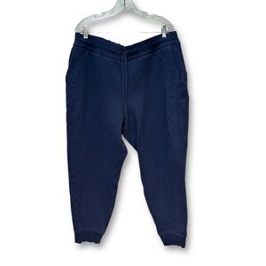 Lululemon Scuba Relaxed Jogger
Sweatpants